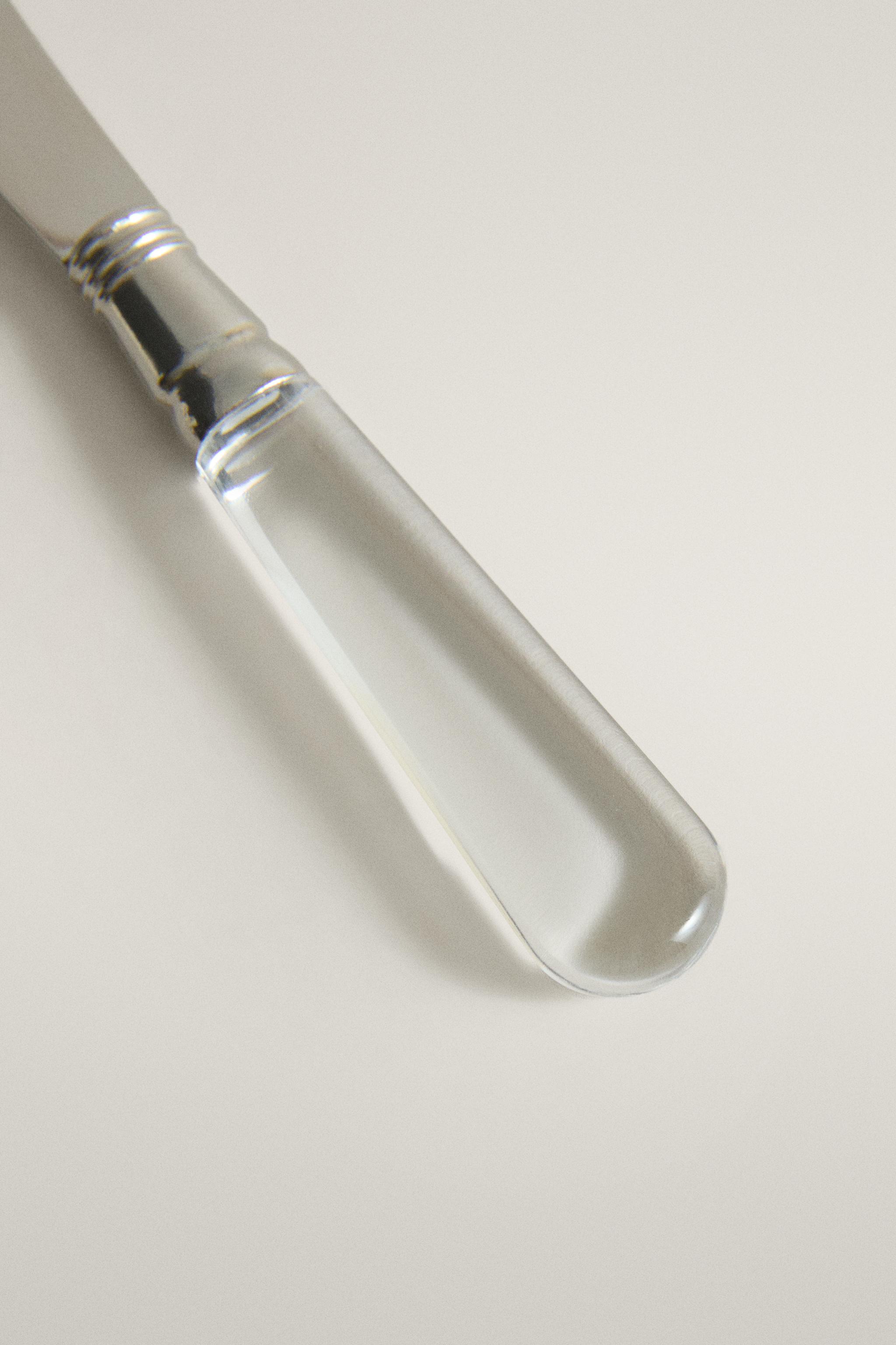 BUTTER KNIFE WITH TRANSPARENT HANDLE